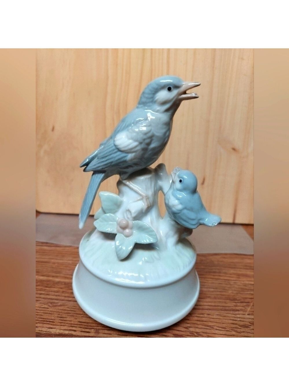 Vintage 80s Otagari Japan Porcelain Musical Revolving Bluebirds